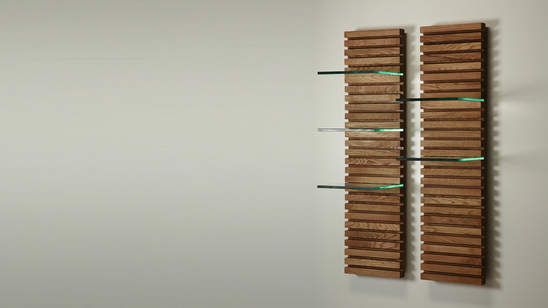 serija 385 WOOD - zidna polica UUS